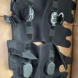 Dos Rodilleras Con Graduación $12 Cada Una