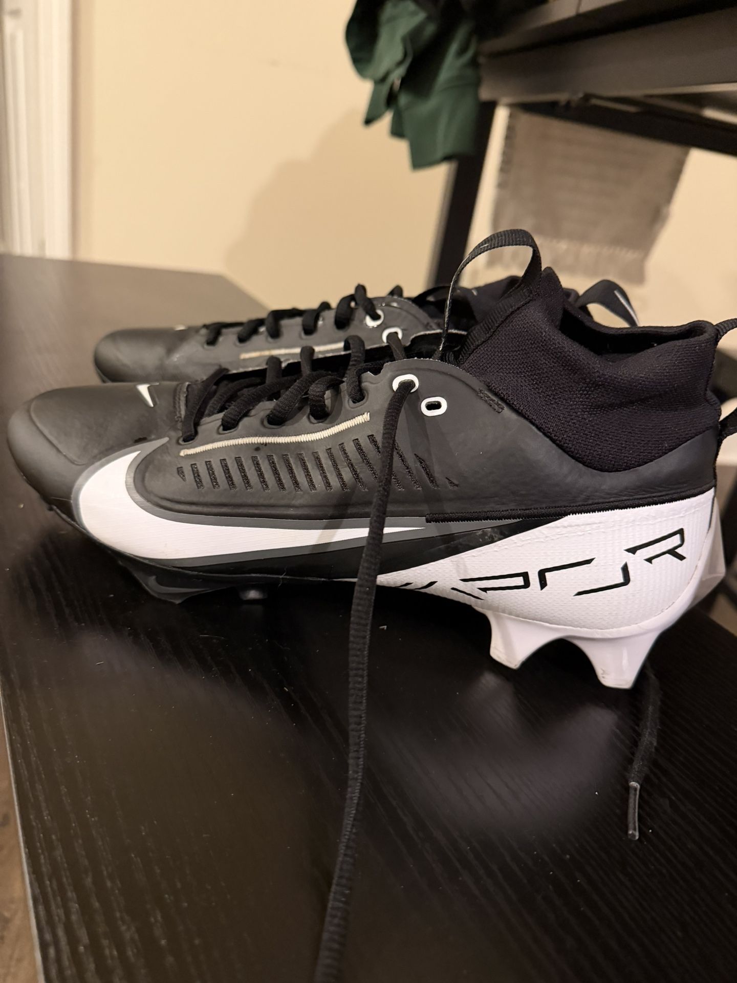 Foot Ball Cleats