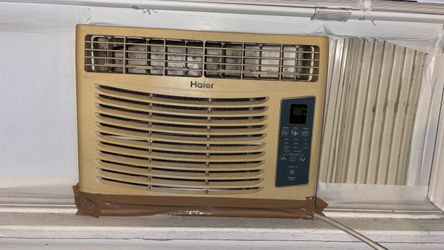 Haier Window Air Conditioner — Digital Display, Working Condition