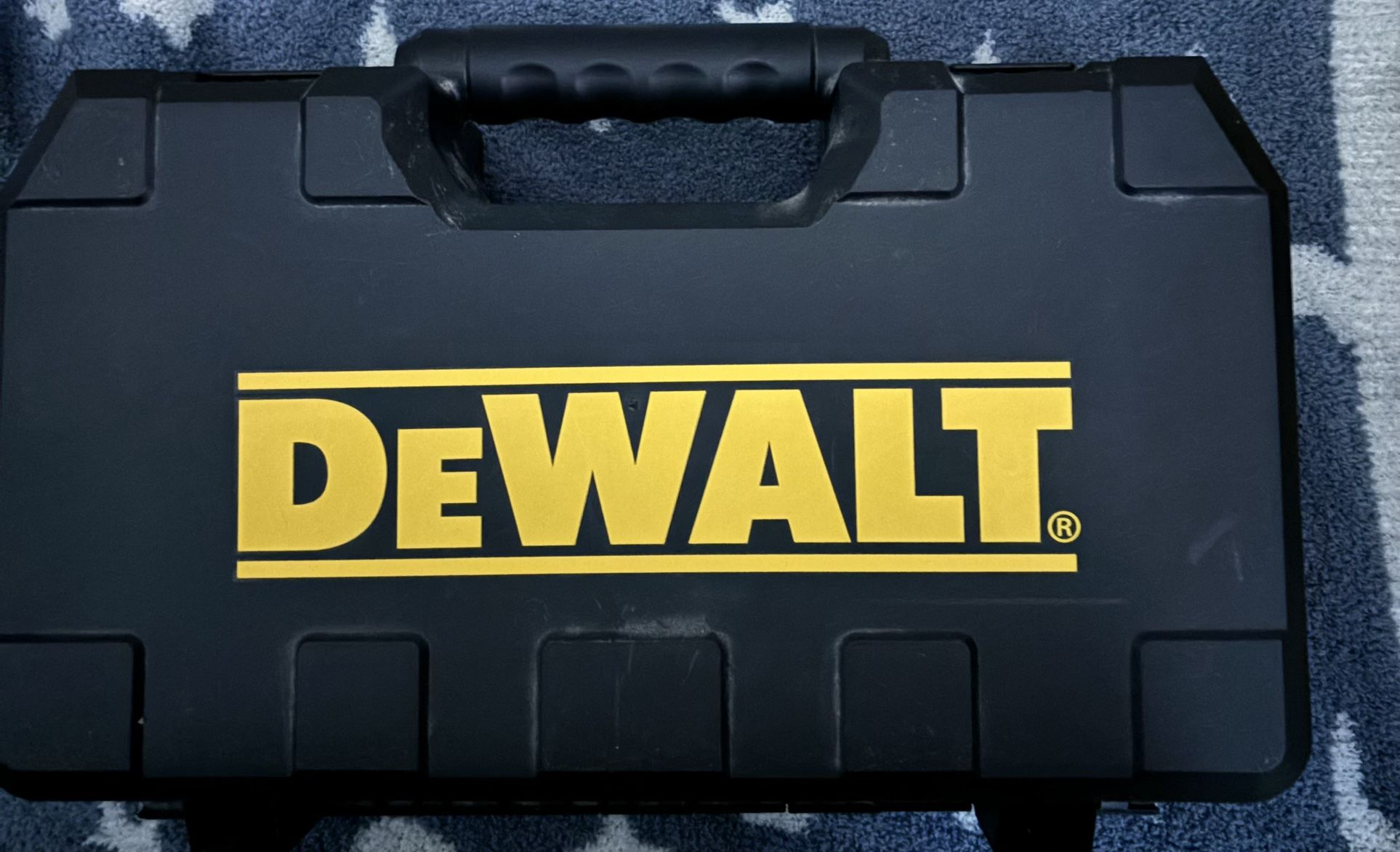 Dewalt Drill (2 Battery’s)