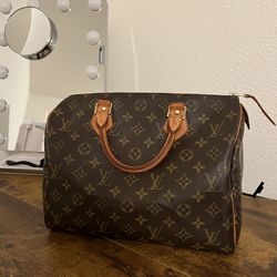 Louis Vuitton Speedy 30