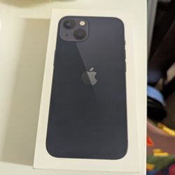 iPhone 13 Box 