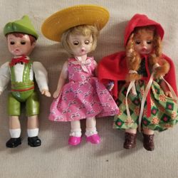 Madame Alexander Doll Bundle
