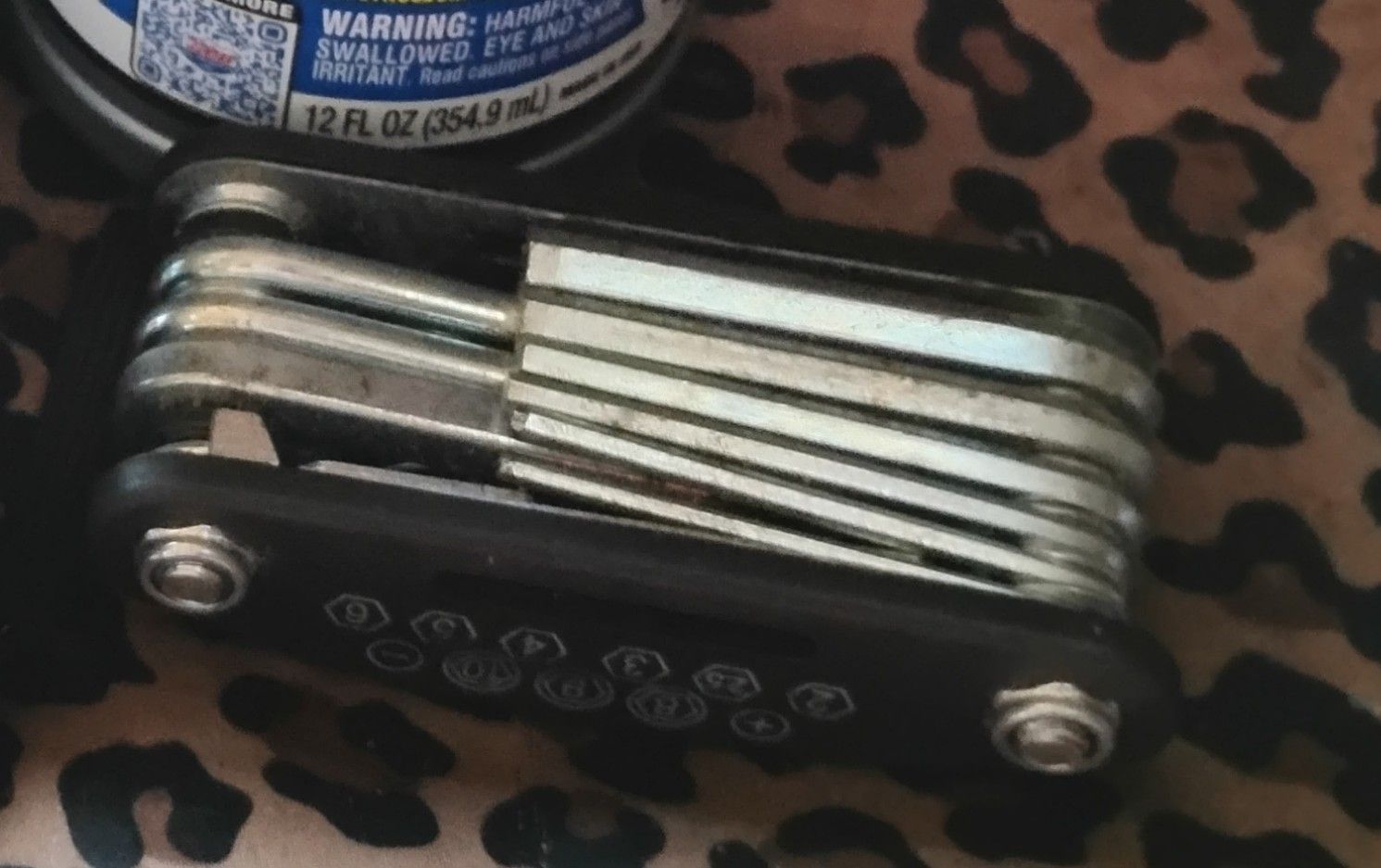 A Allen Wrench Multi-Function Multi Tool