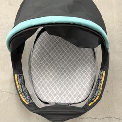 Infant Bassinet Rocker with Canopy - Portable Baby Sleeper