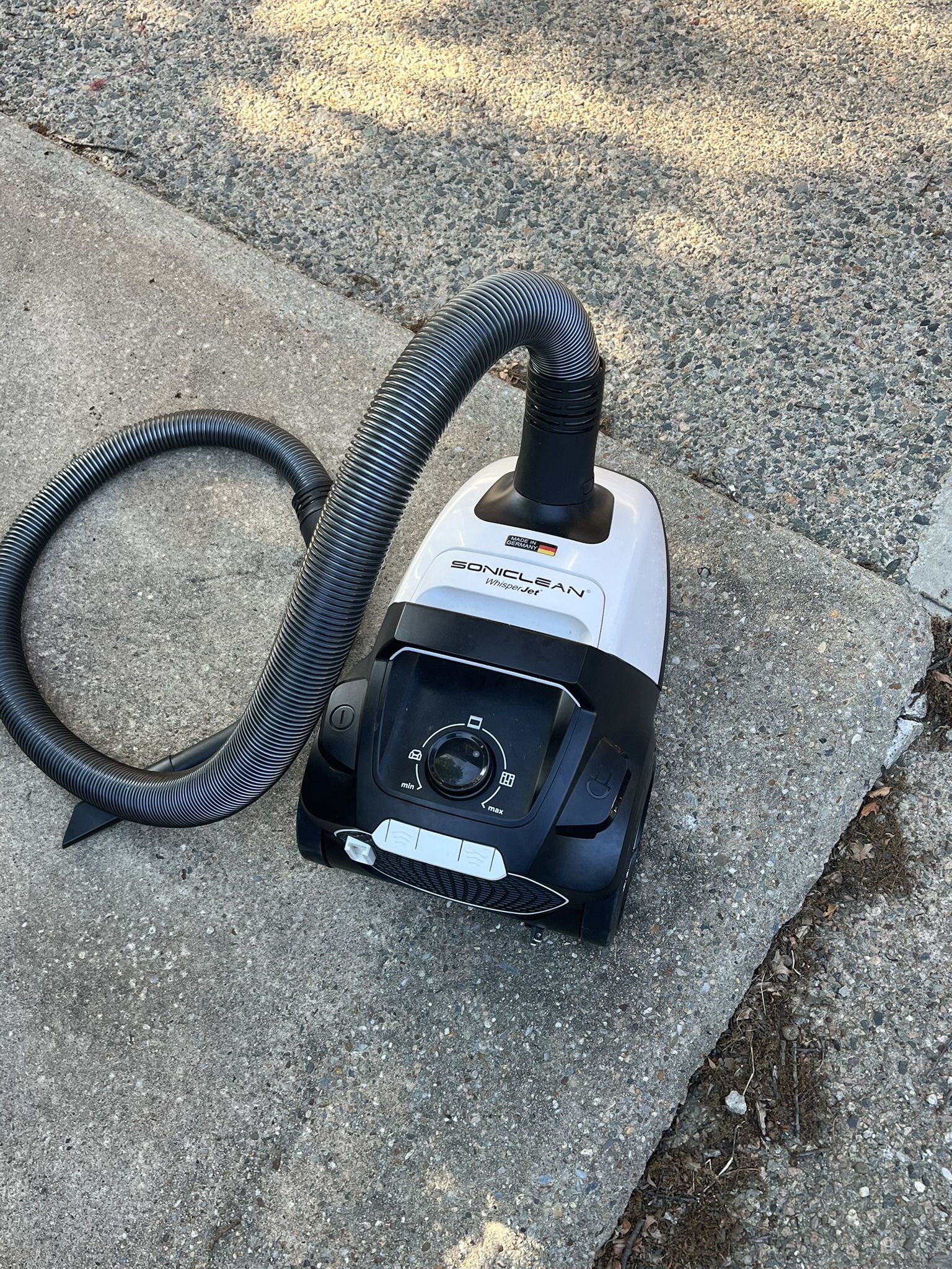 WhisperJet C2 Canister Vacuum Cleaner
