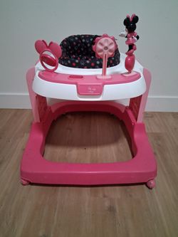 Minnie Mouse Baby walker