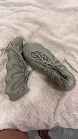 Yeezy Shoes