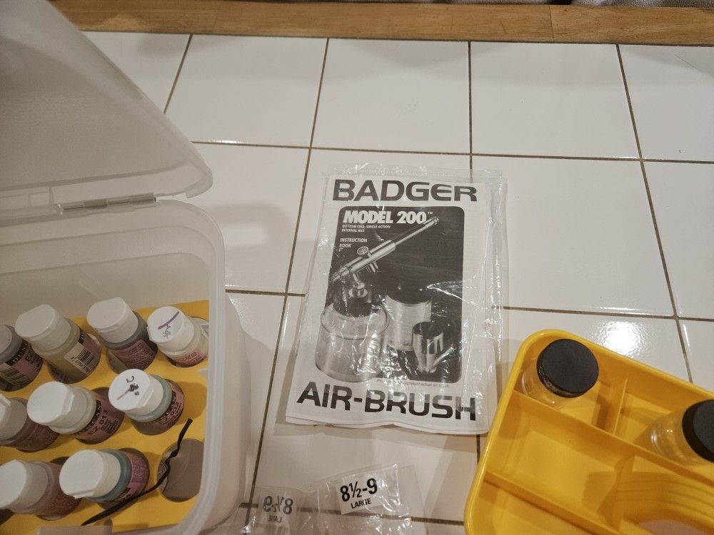 BADGER AIR BRUSH KIT, Model 200