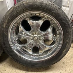 305/45 R22