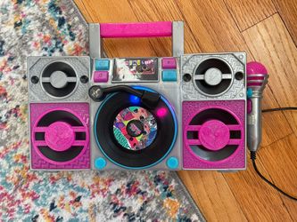 LOL Surprise Remix Sing A Long boombox Kids Tested 