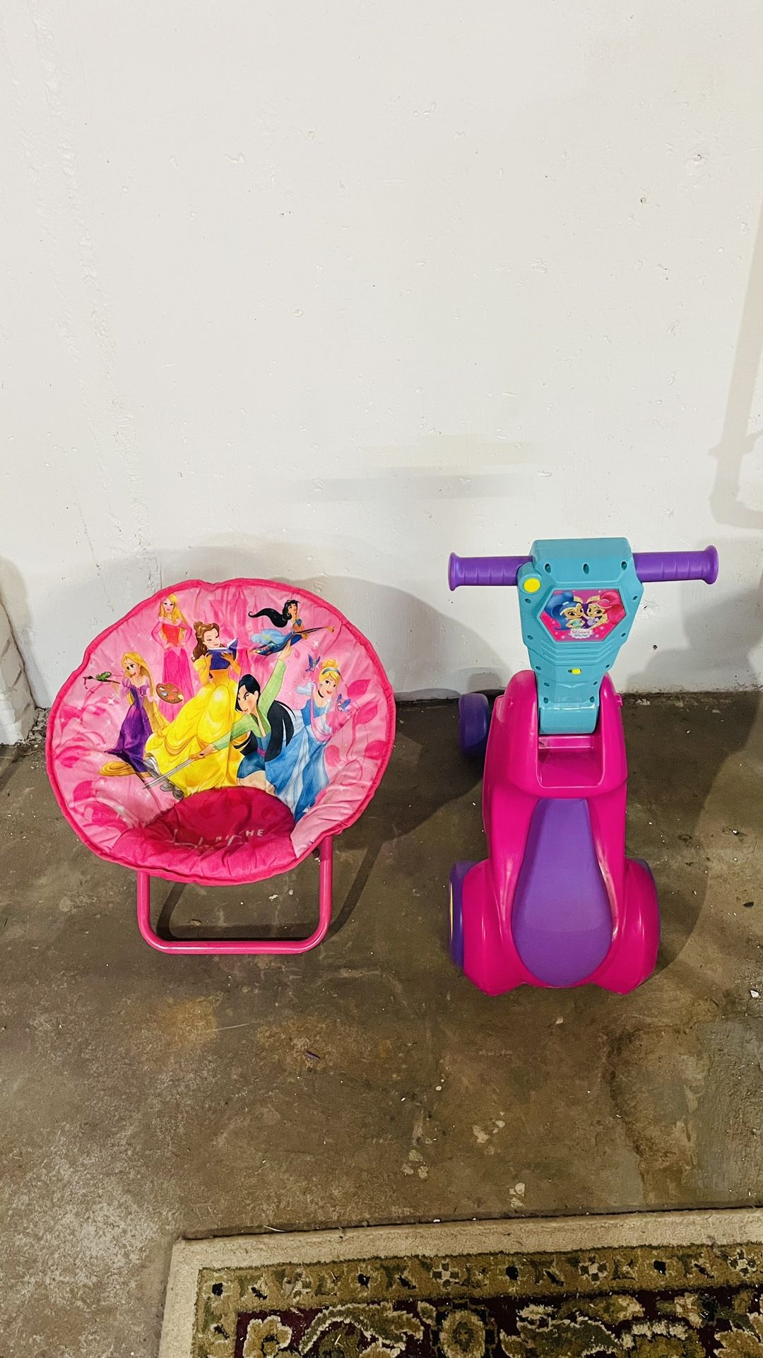 Disney Princess Chair And Ride On Scooter