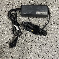 Lenovo 90W AC Adapter With Slim Tip Connector 