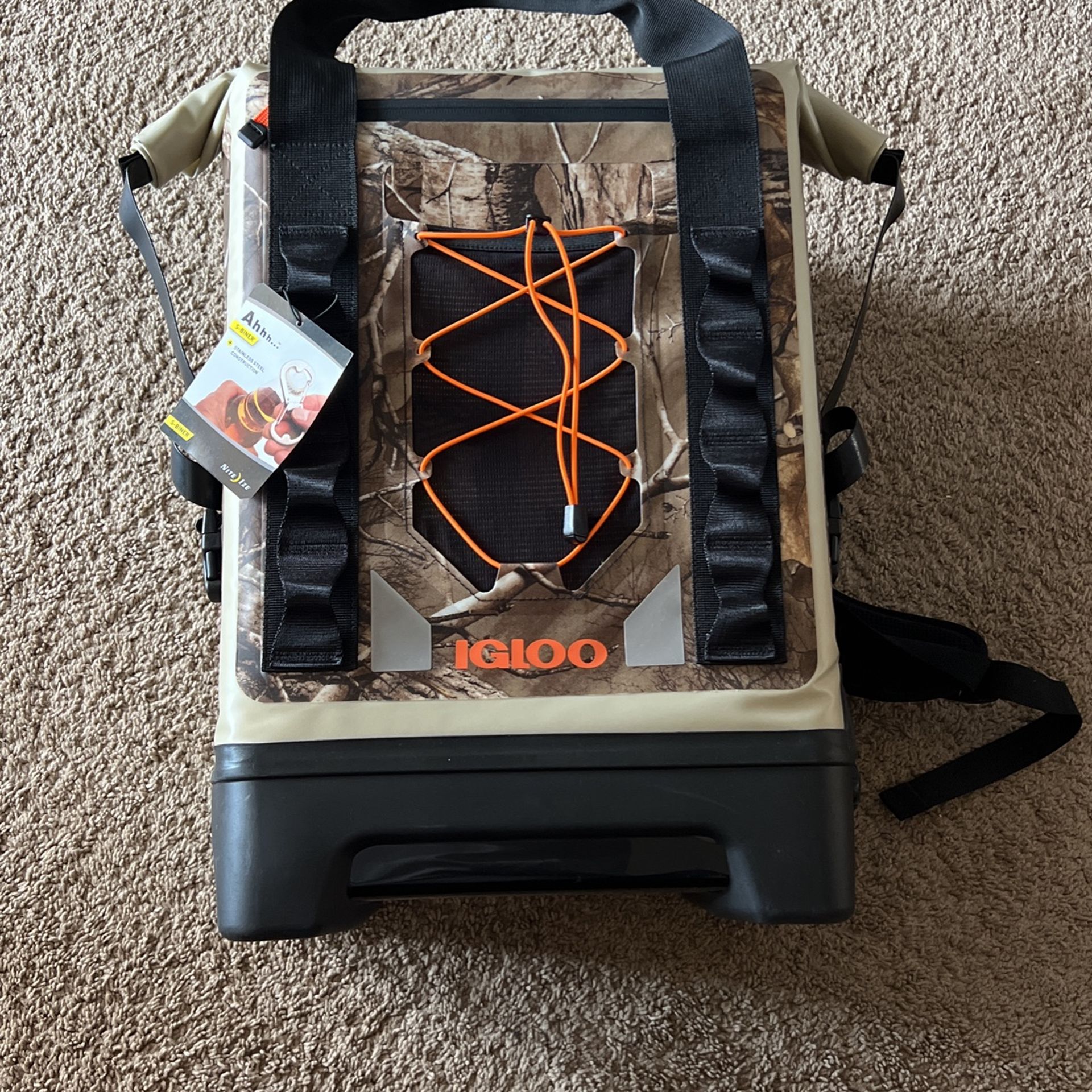 Igloo Sportsman Backpack Cooler