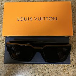 LV Sunglasses 