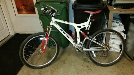 GT XCR 3000 Mountain Bike Bicycle for Sale in Mansfield TX OfferUp
