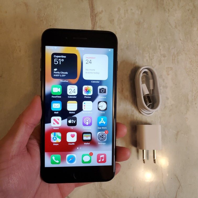 iPhone 7 Plus - UNLOCKED - Like New