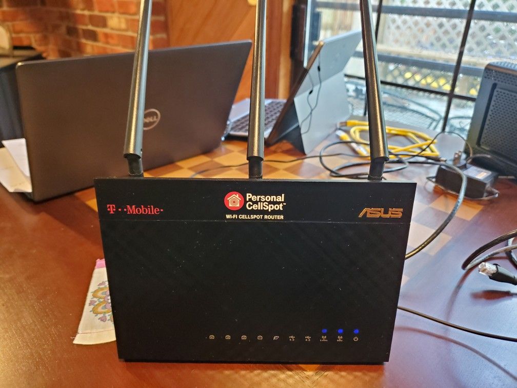 Asus AC1900 WiFi Router