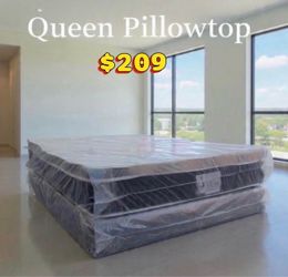 Soft Queen Pillow Top Mattress Set