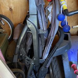 Double Stroller Ready2 Grow Graco