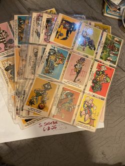ORIGINAL 1965 FLEER WEIRD-OHS TRADING CARDS 62 OF 66 CARDS NICE! ALMOST COMPLETE SET. MISSING ONLY 4 CARDS. IN REALLY GOOD CONDITION. RARE!!!!