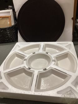 20in Lazy Susan w/ 7 Serving Trays