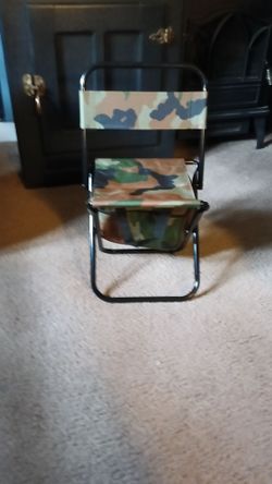 Childs camo fishing chair