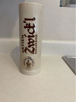 Aktien Zwicki Kellerbier Bayreuther Bierbrauerei AG 0.5L Stein Mug 8.7" tall.