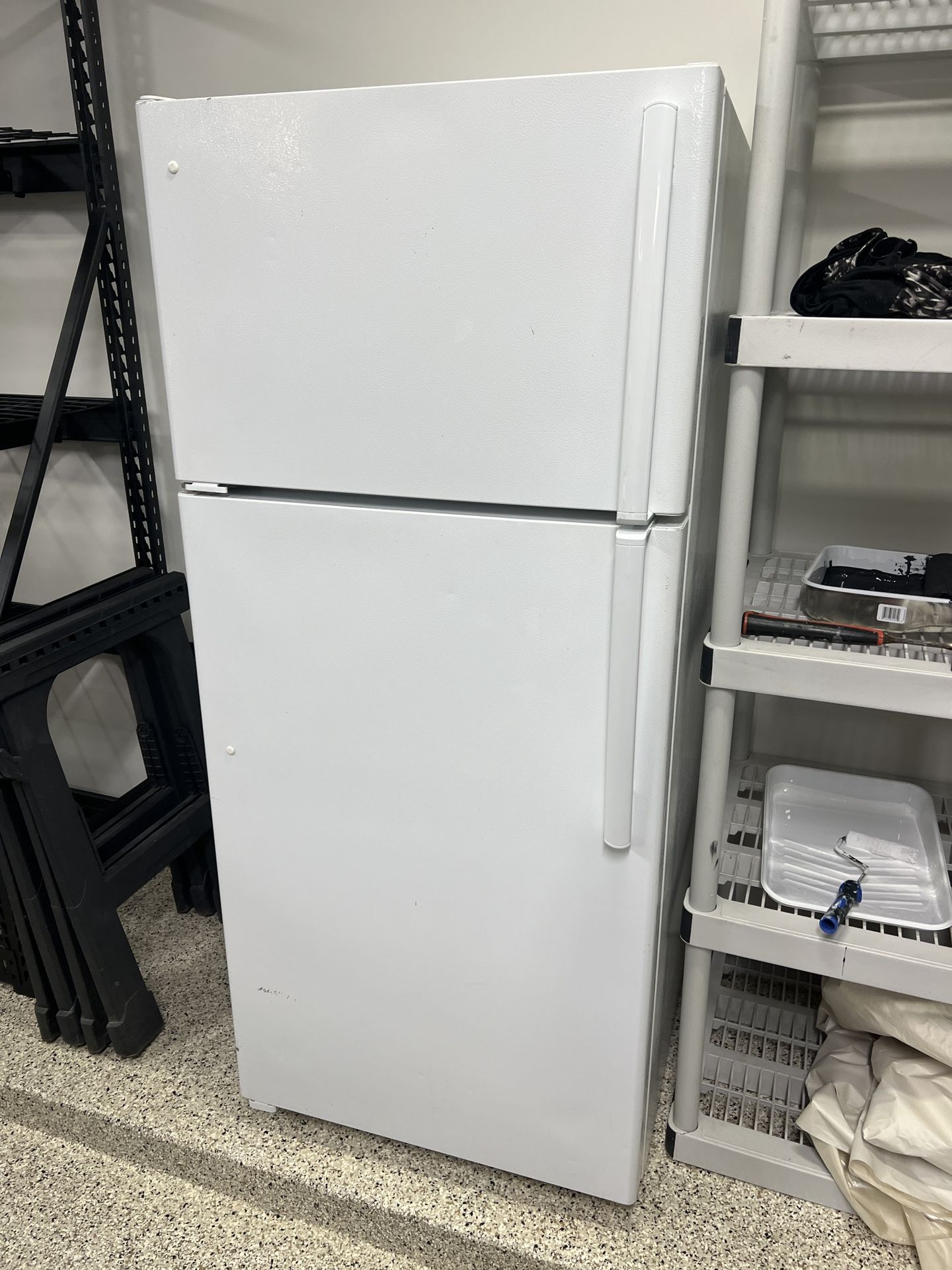 GE Refrigerator