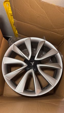 Tesla Model 3 Stiletto 20" Rim