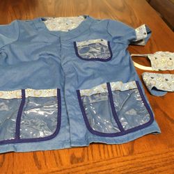 Melissa and Doug Aanimal Hass pedal dress up