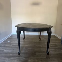 Dinning Room Table 