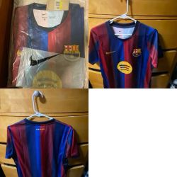 Barca home jersey small-XL