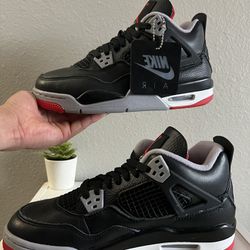 Jordan 4 Retro Bred Reimagined Size 6 Youth Or 7.5 Women 