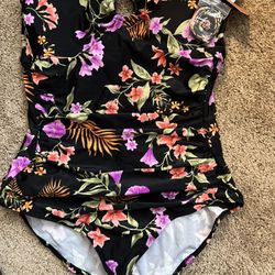 Women’s Shade & Shore Swimsuit XL
