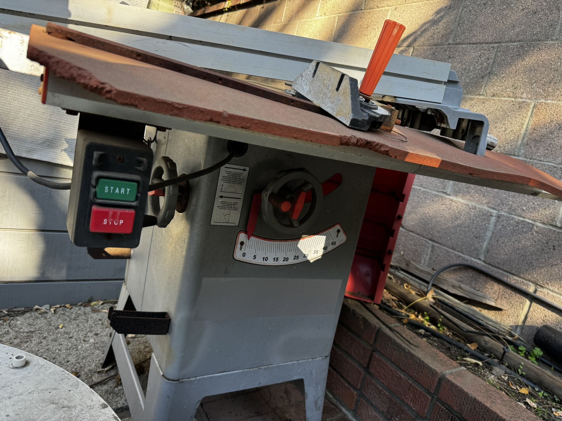 Craftsman Table Saw