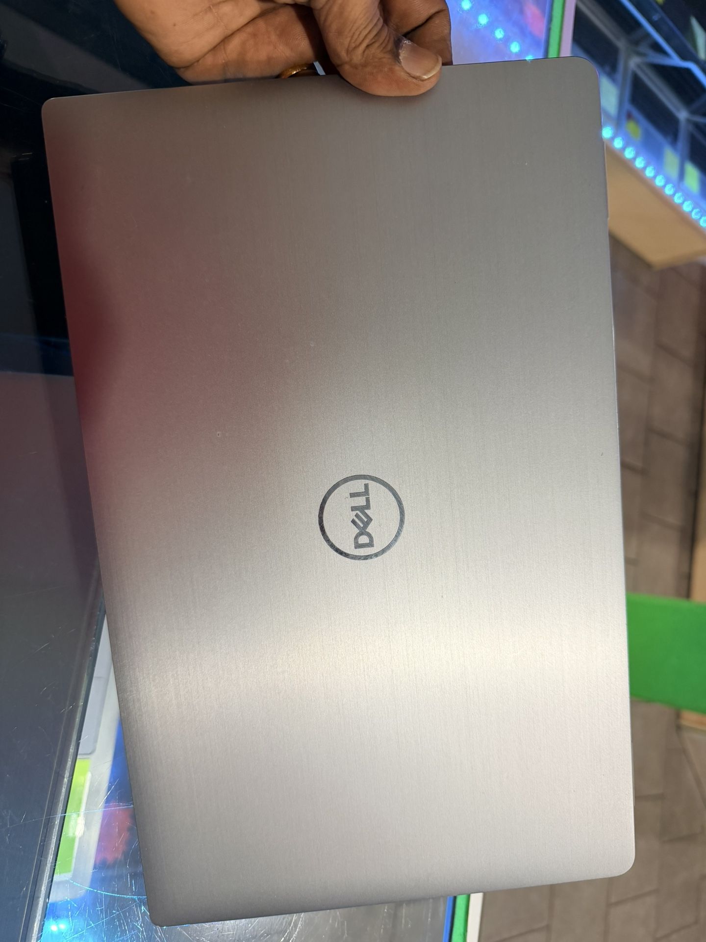 DELL LATITUDE 9520 I7-1185G7 3.00 GHz 16GB 512GB SSD WIN 11