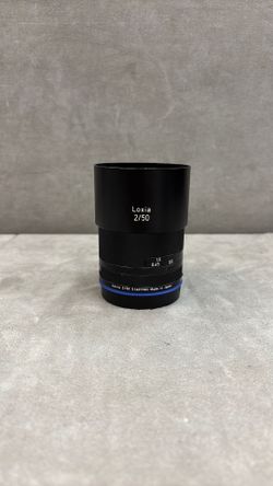 Zeiss Loxia Lens 2/50