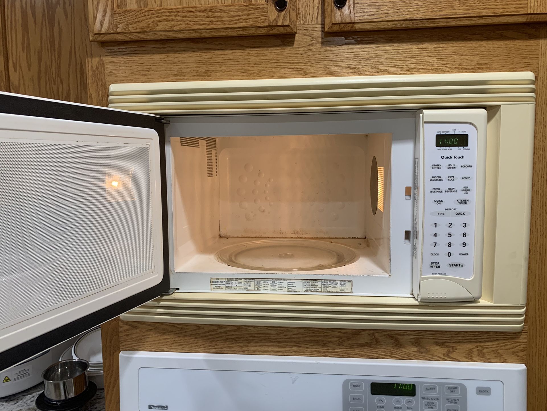Kenmore Microwave Used
