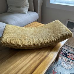 Wall Mounted Cat Bed