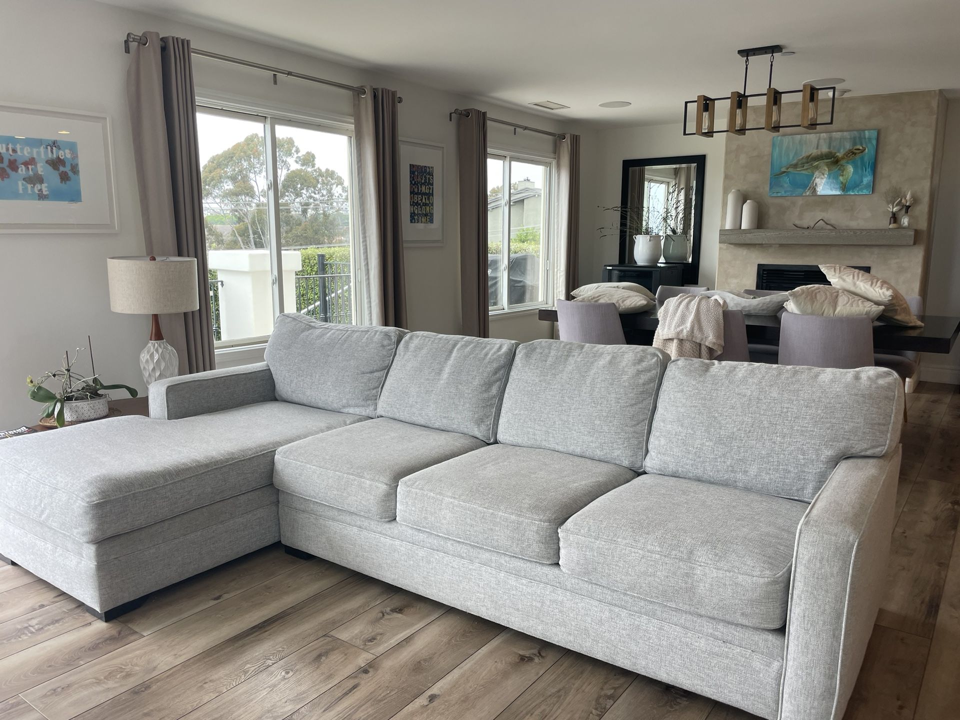 Sectional Sofa With Lounge