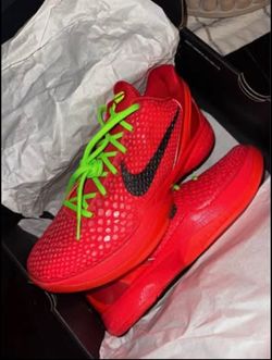 Deadstock Kobe reverse grinch sz10