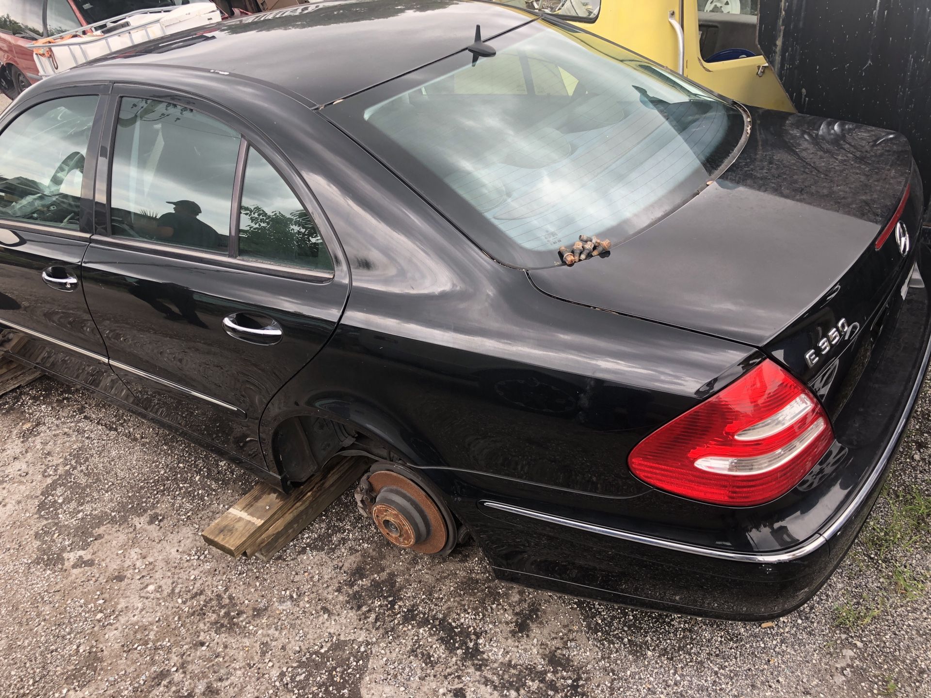 Parts E350 Mercedes 2006