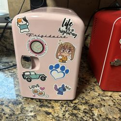 Mini Fridge