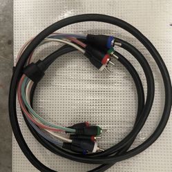 STEREN 6 ft 5-RCA COMPOSITE VIDEO / AUDIO CABLE 257-606BK, Excellent condition