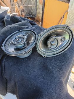 Kicker 6x9s