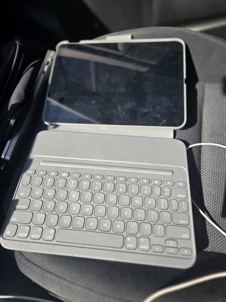 10th Generation Ipad Mint Condition a2757 ipad 10.9 Screen 2022