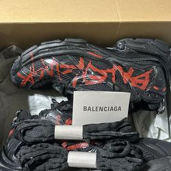balenciaga runner graffiti size 9