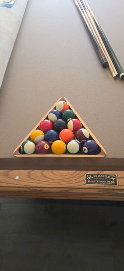 Pool table