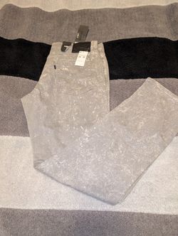 Levis Jeans 34 W 32 L